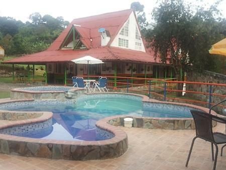 Ecohotel Colibri Salento Luna Park Luaran gambar