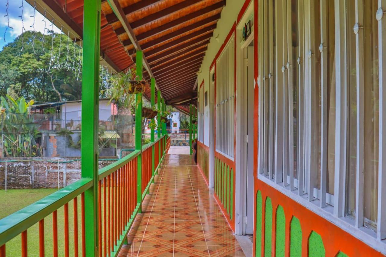 Ecohotel Colibri Salento Luna Park Luaran gambar