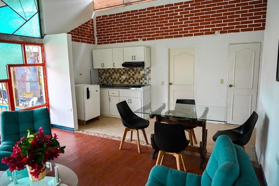 Ecohotel Colibri Salento Luna Park Luaran gambar