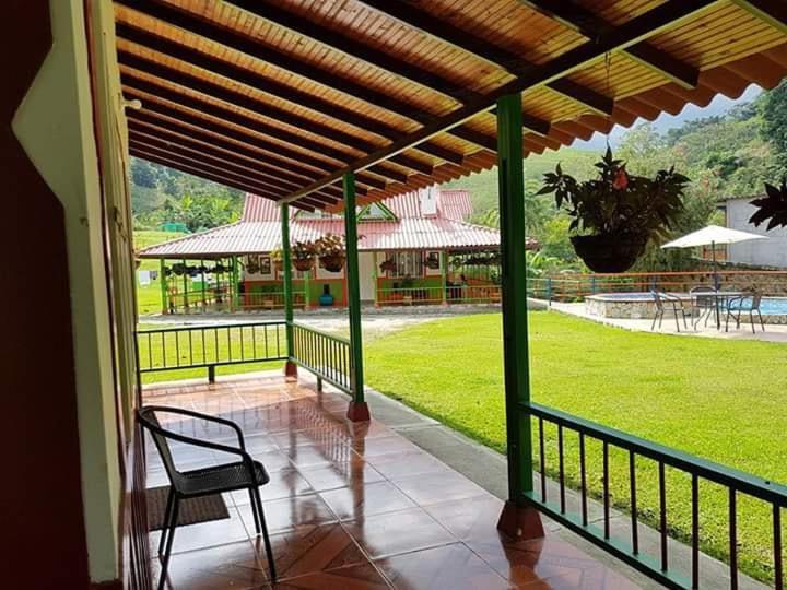 Ecohotel Colibri Salento Luna Park Luaran gambar
